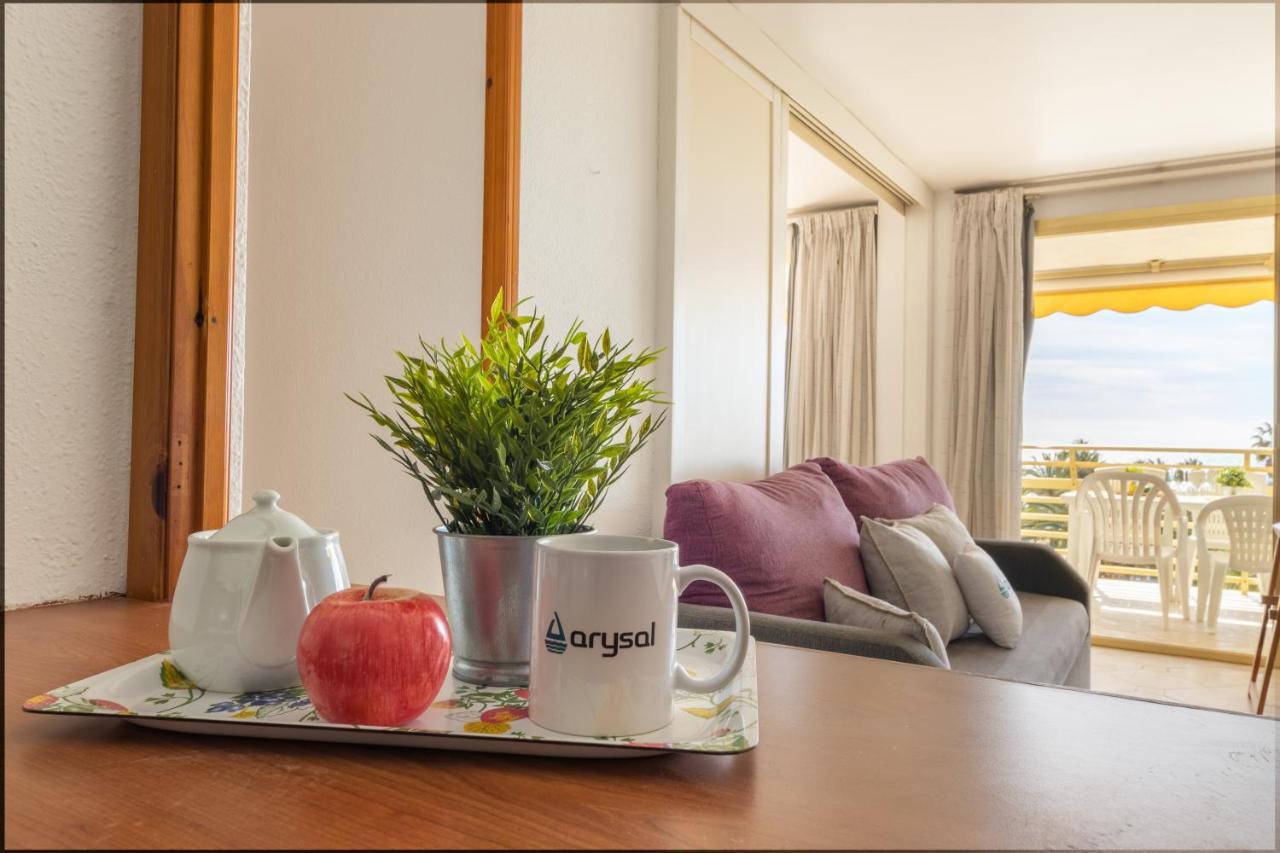 Novelty 2 Habitaciones Vista Al Mar 살루 외부 사진