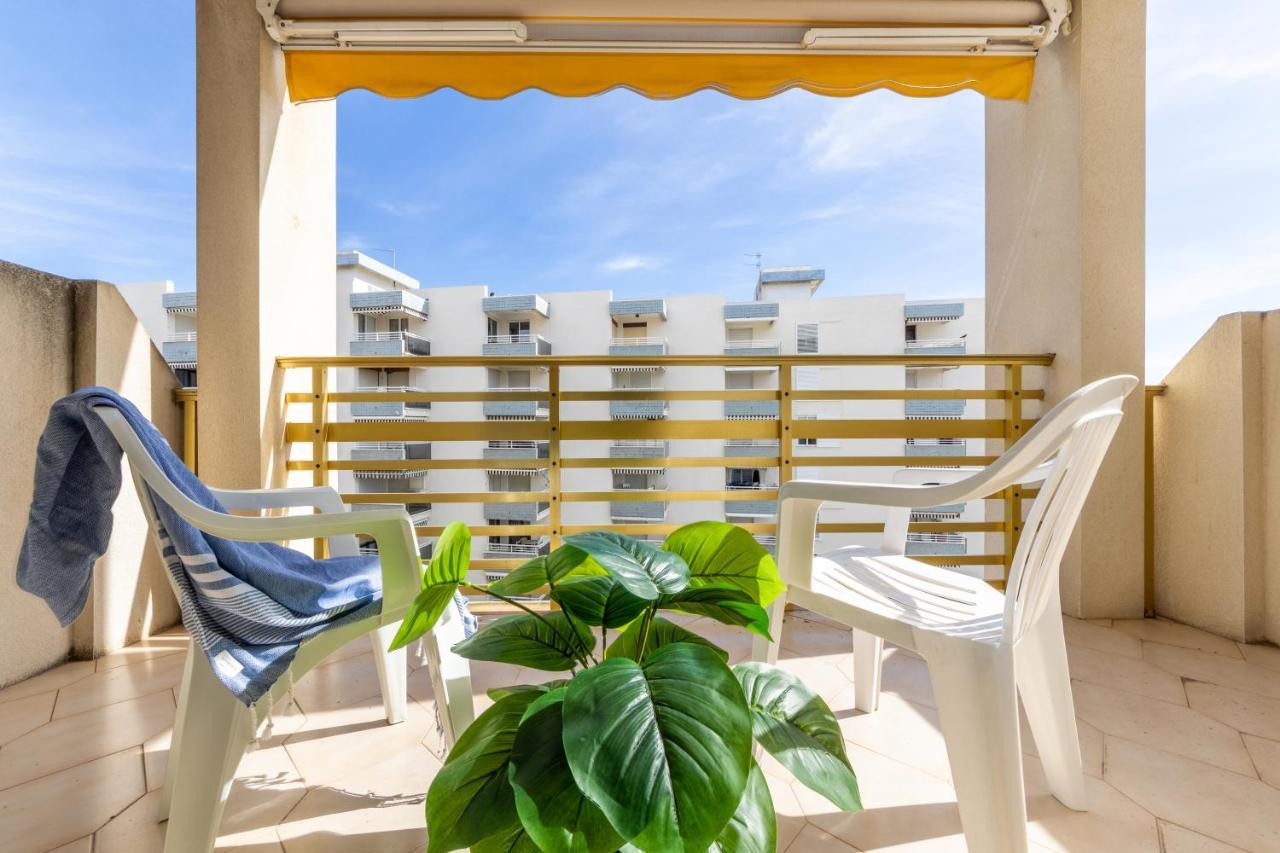 Novelty 2 Habitaciones Vista Al Mar 살루 외부 사진