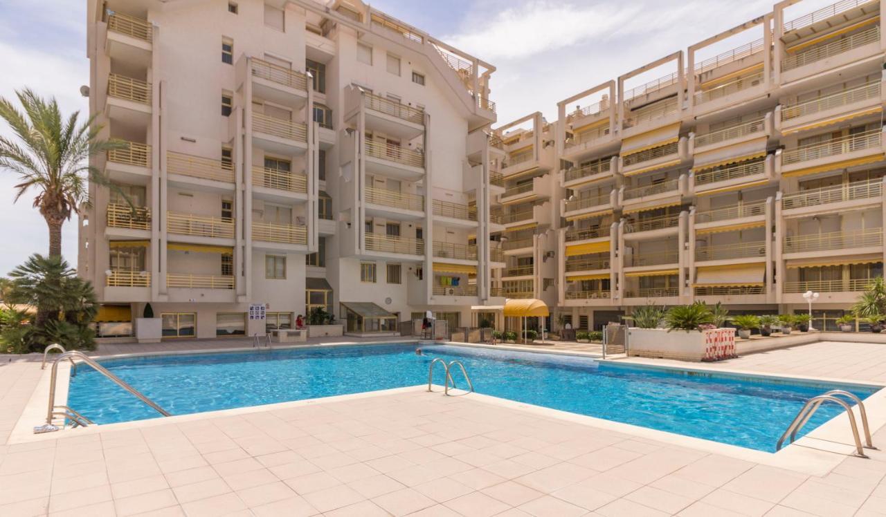 Novelty 2 Habitaciones Vista Al Mar 살루 외부 사진