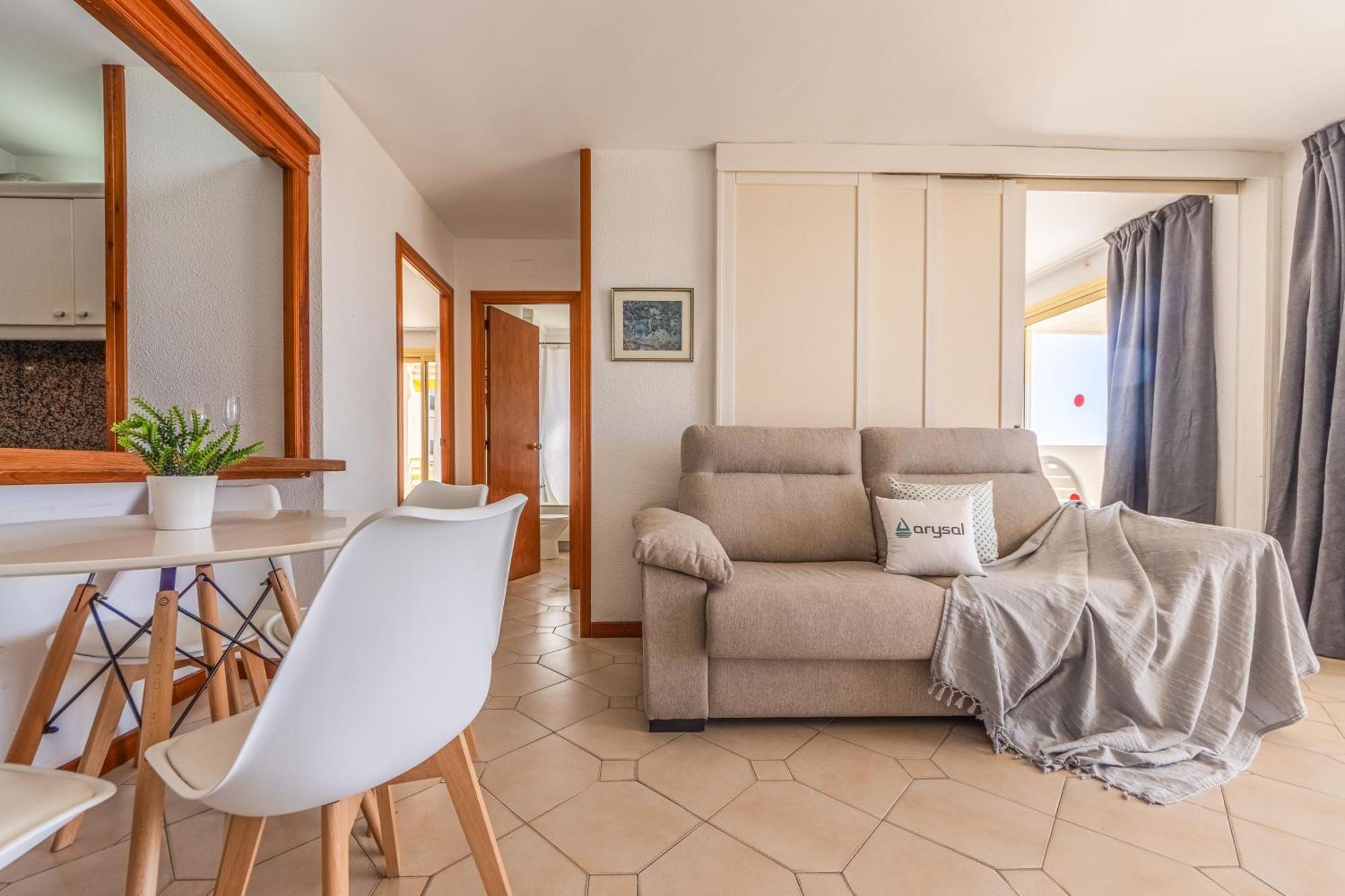 Novelty 2 Habitaciones Vista Al Mar 살루 외부 사진